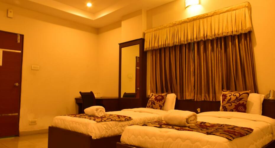 Hotel Sitara Grand, Hyderabad 4